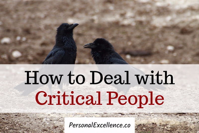 Kodėl žmonės kritikuoja kitus (Kaip elgtis su kritiškais žmonėmis)